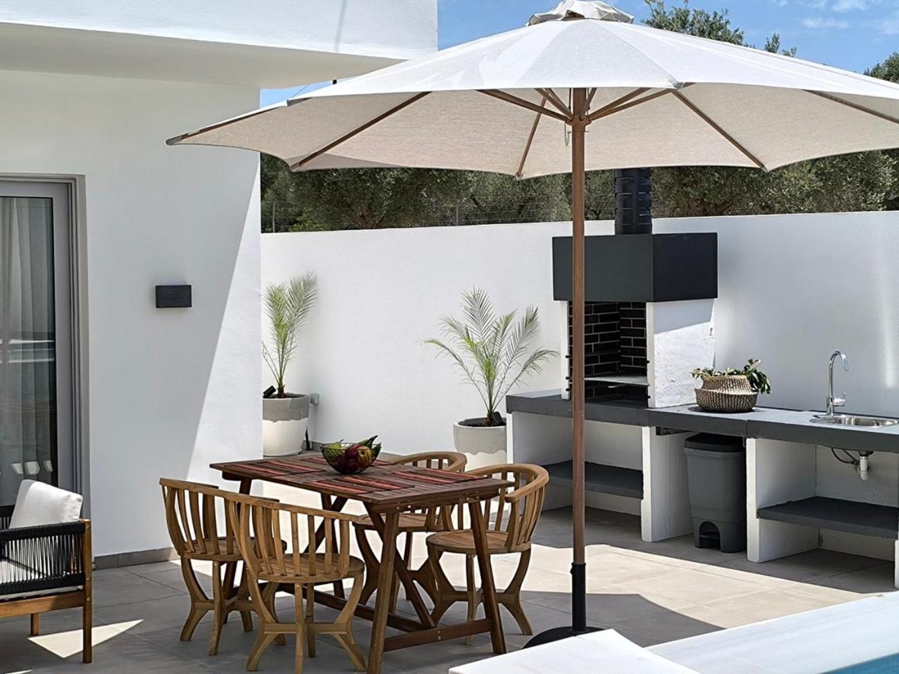 Valantina'S & Mannouel Lardos Luxury Villas Exterior photo